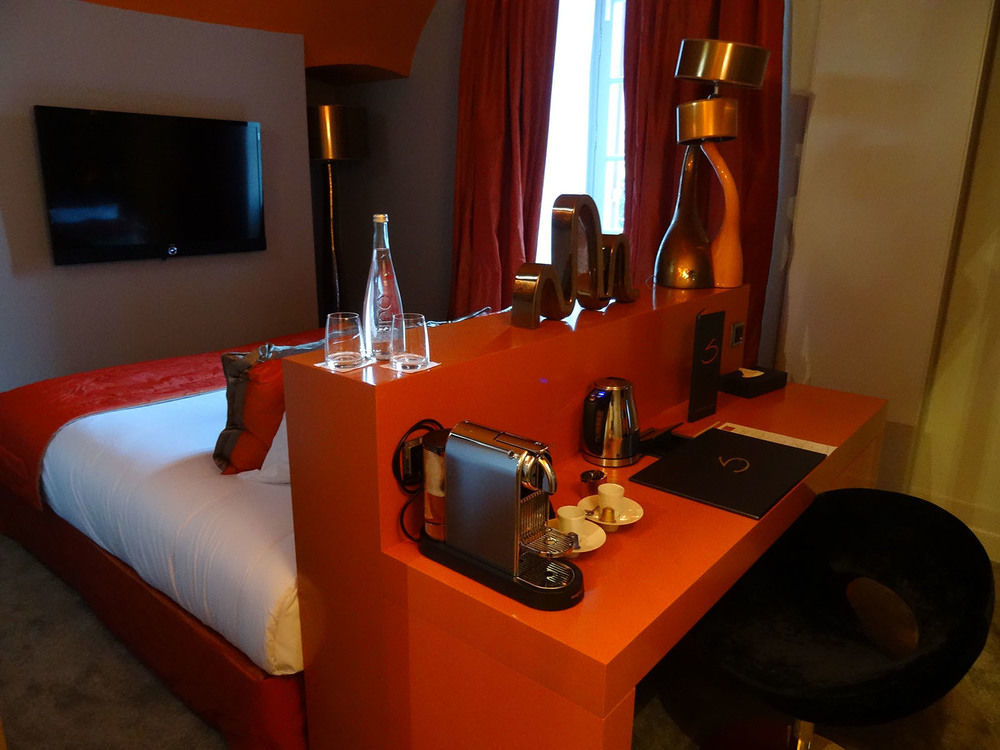 Le Stelsia Resort Saint-Sylvestre-sur-Lot Exterior foto
